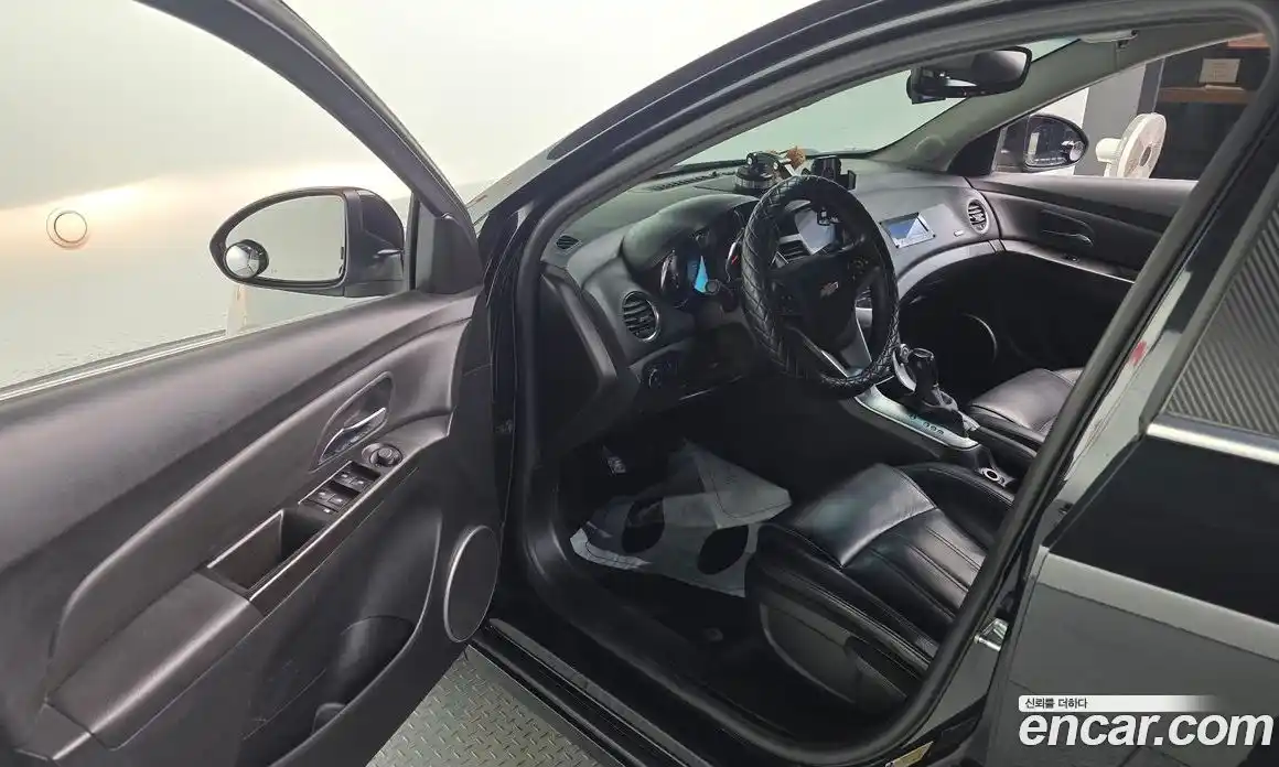 Chevrolet Cruze 2012 1.8 Автомат в Москве № 586862, фото 11