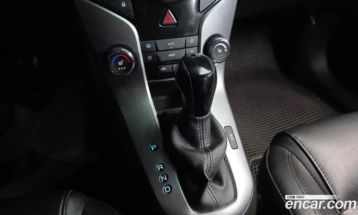 Chevrolet Cruze 2012 1.8 Автомат в Москве № 586862, фото 9