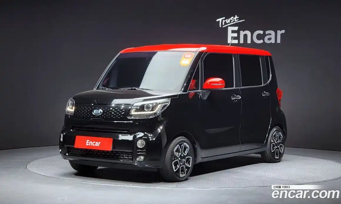 Kia Ray 2019 1.0 Автомат в Москве № 587042, фото 1