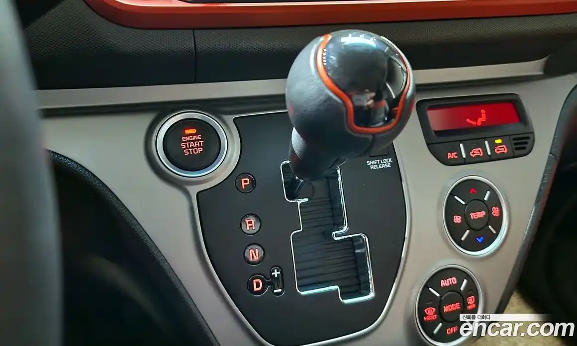 Kia Ray 2019 1.0 Автомат в Москве № 587042, фото 9