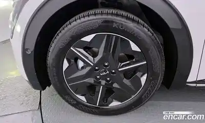 Kia EV6 2025 0.1 Автомат в Москве № 587118, миниатюра 5