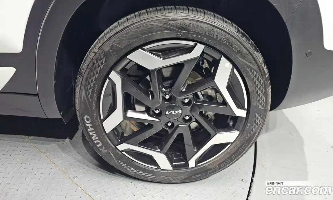 Kia Seltos 2024 2.0 Автомат в Москве № 587272, фото 5