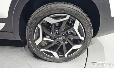 Kia Seltos 2024 2.0 Автомат в Москве № 587272, миниатюра 5