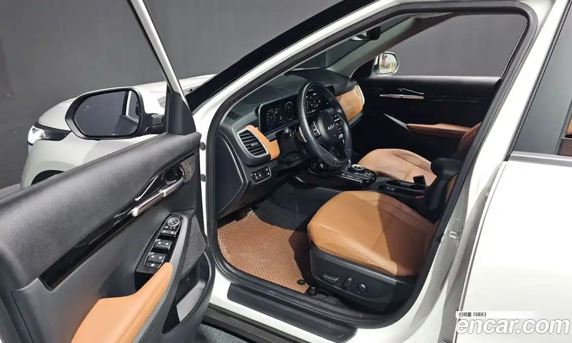 Kia Seltos 2024 2.0 Автомат в Москве № 587272, фото 10