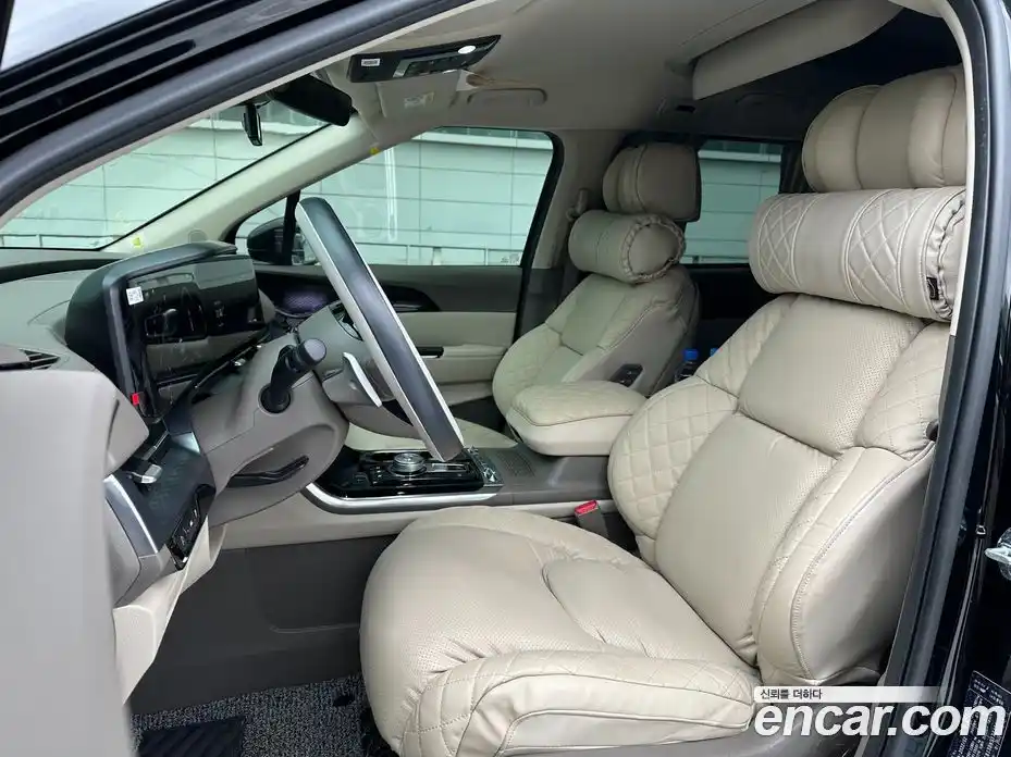 Kia Canival 2022 3.5 Автомат в Москве № 587380, фото 11