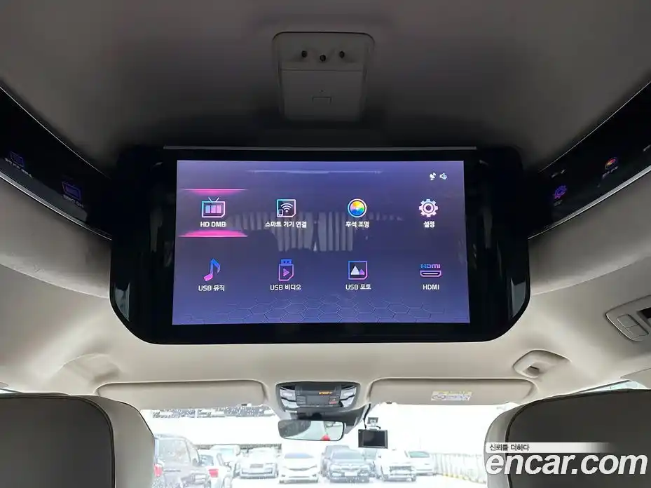 Kia Canival 2022 3.5 Автомат в Москве № 587380, фото 19