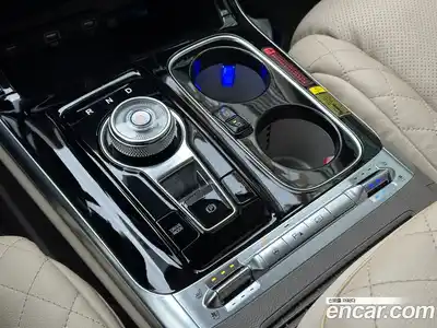 Kia Canival 2022 3.5 Автомат в Москве № 587380, миниатюра 9