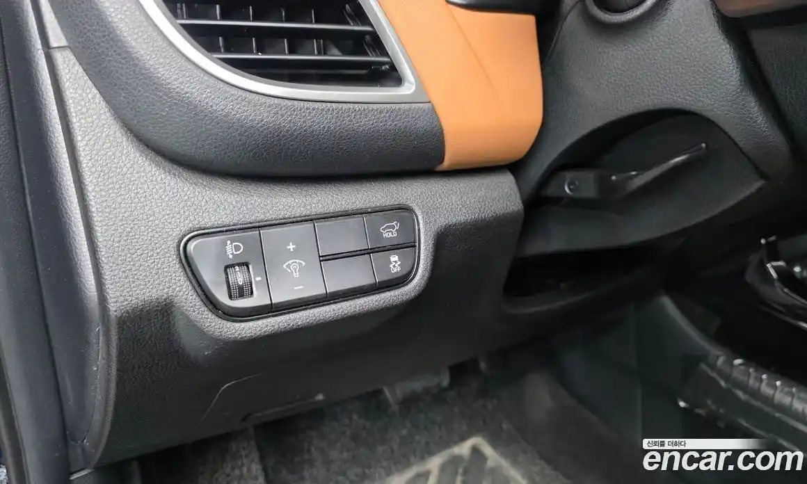 Kia Seltos 2023 2.0 Автомат в Москве № 587453, фото 13