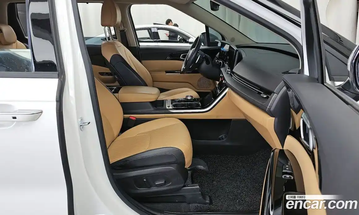 Kia Canival 2023 2.2 Автомат в Москве № 587676, фото 11