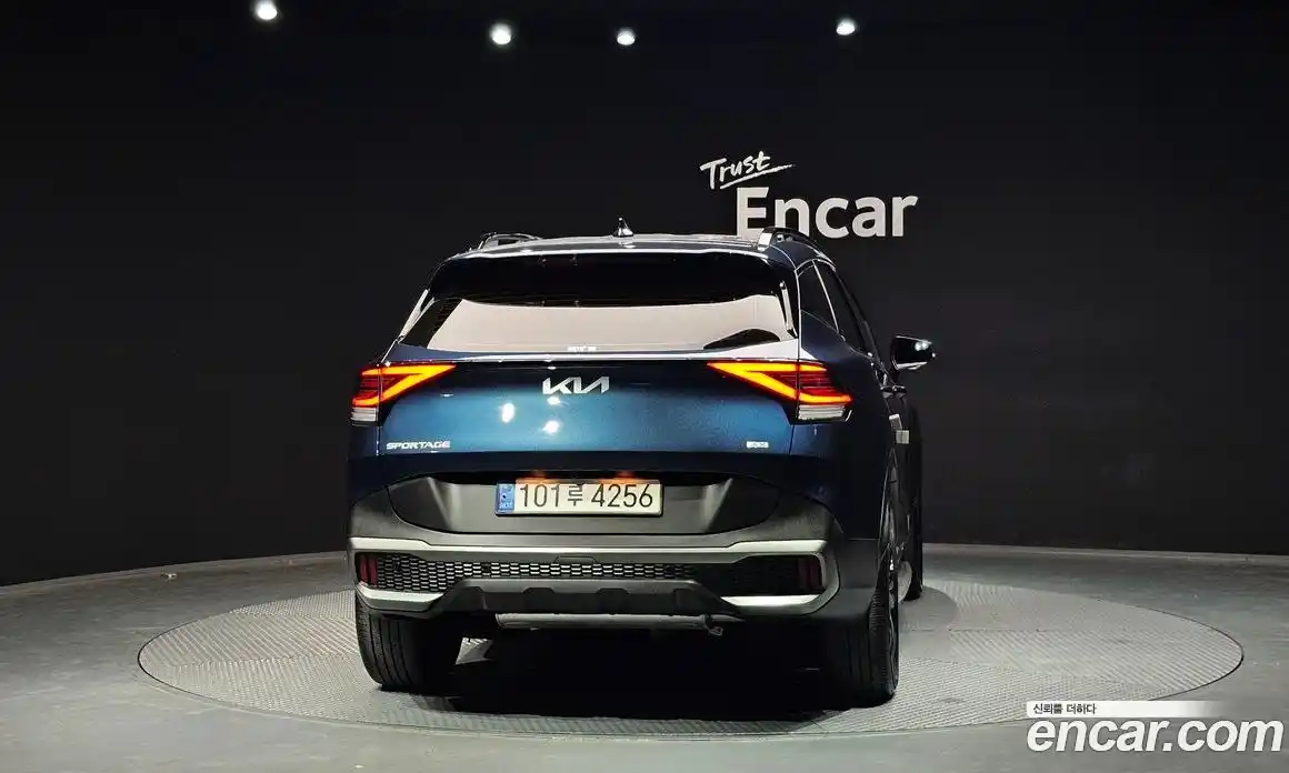 Kia Sportage 2022 1.6 Автомат в Москве № 587728, фото 4