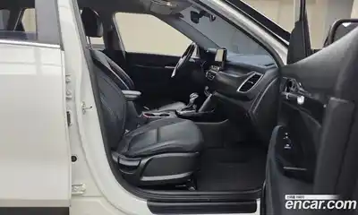 Kia Seltos 2023 1.6 Автомат в Москве № 587826, миниатюра 11