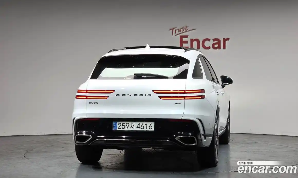 Genesis GV70 2025 2.5 Автомат в Москве № 588072, фото 3