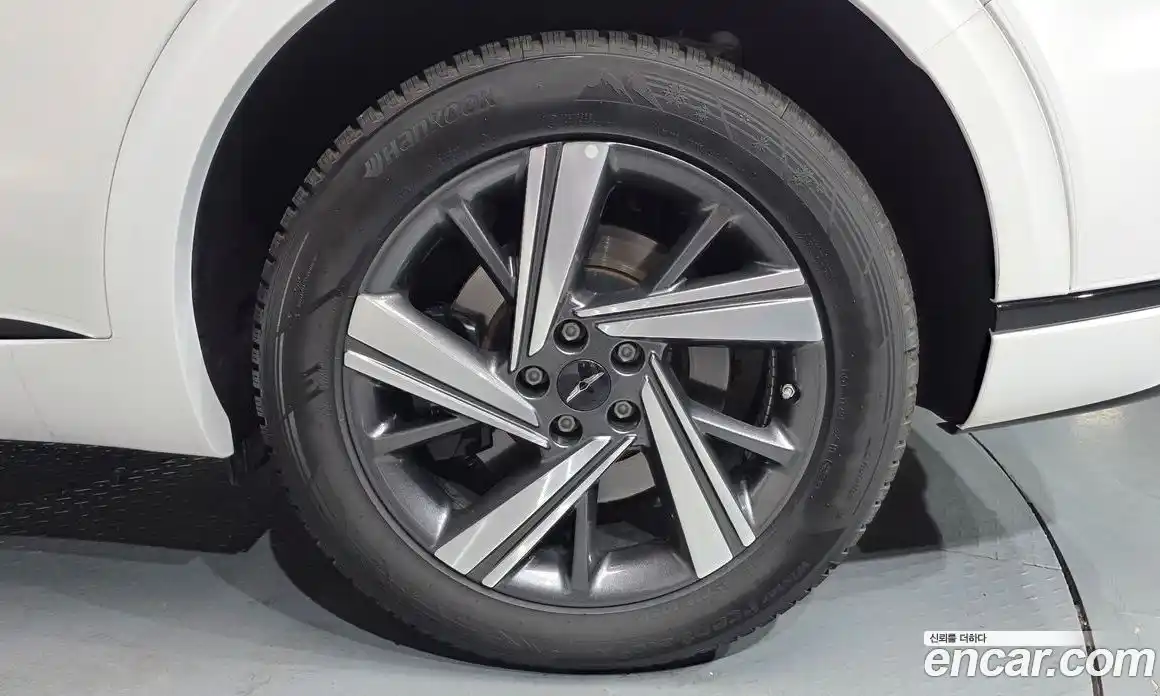 Genesis GV70 2025 2.5 Автомат в Москве № 588072, фото 4