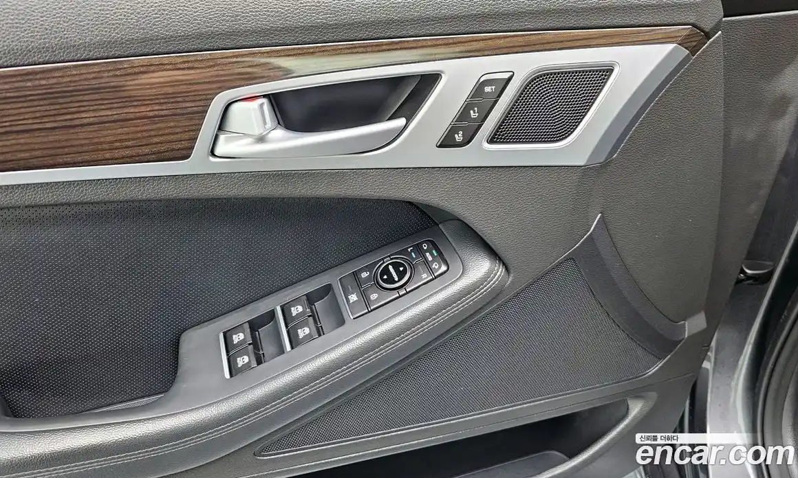 Genesis G80 2017 3.3 Автомат в Москве № 588267, фото 17