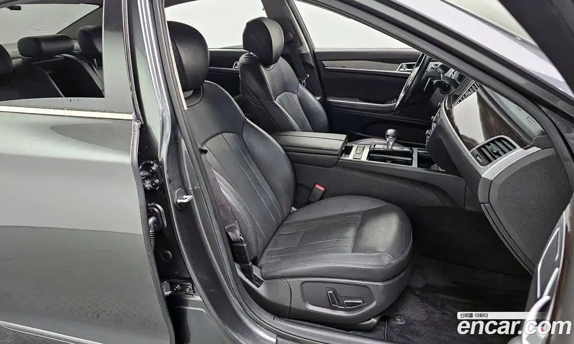 Genesis G80 2017 3.3 Автомат в Москве № 588267, фото 10