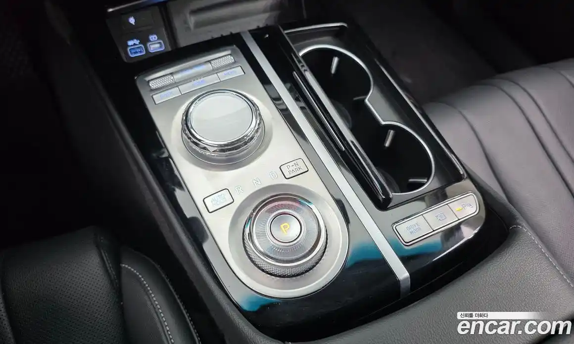 Genesis G80 2023 2.5 Автомат в Москве № 588372, фото 9