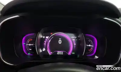 Renault QM6 2019 2.0 Автомат в Москве № 588712, миниатюра 8