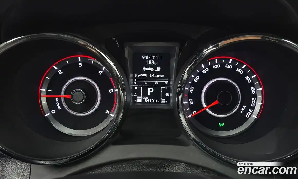 SsangYong TIBOLI 2017 1.6 Автомат в Москве № 589248, фото 8