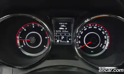 SsangYong TIBOLI 2017 1.6 Автомат в Москве № 589248, миниатюра 8