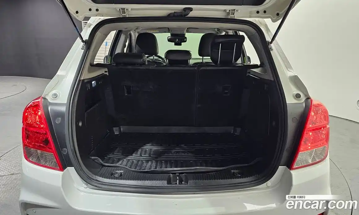 Chevrolet Trax 2018 1.4 Автомат в Москве № 589249, фото 20