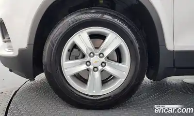 Chevrolet Trax 2017 1.4 Автомат в Москве № 589545, миниатюра 5