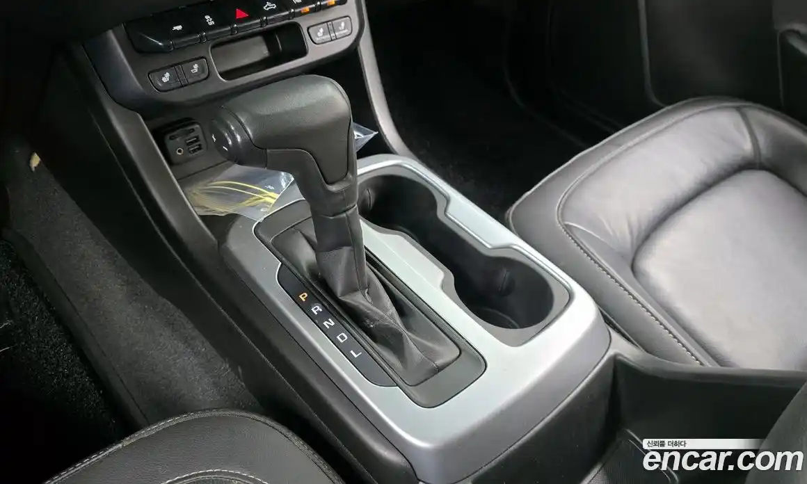 Chevrolet Colorado 2021 3.6 Автомат в Москве № 589775, фото 8