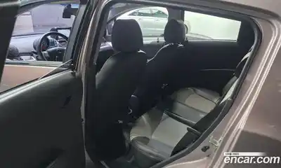 Chevrolet Spark 2012 1.0 Автомат в Москве № 589796, миниатюра 11