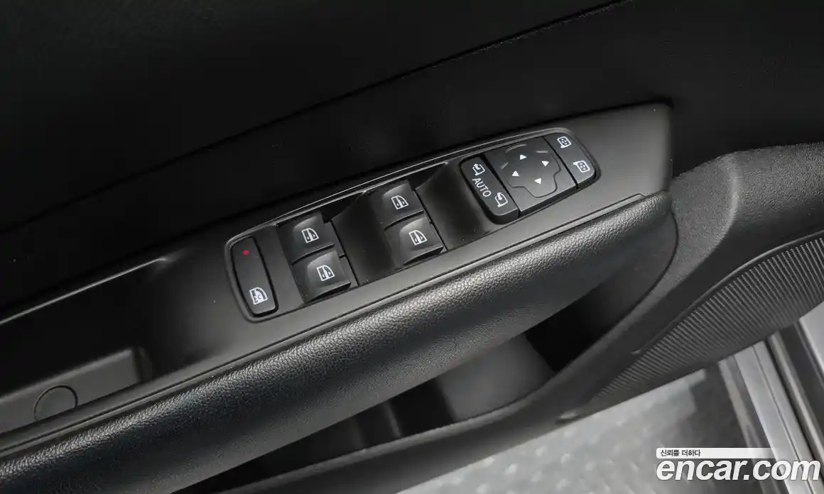 Renault SM6 2019 2.0 Автомат в Москве № 590221, фото 17