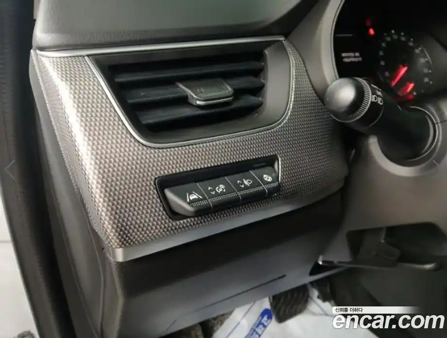 Renault XM3 2023 1.6 Автомат в Москве № 590297, фото 11