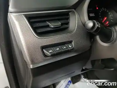 Renault XM3 2023 1.6 Автомат в Москве № 590297, миниатюра 11