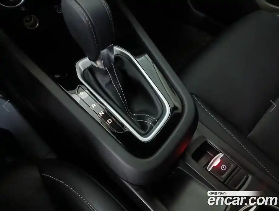 Renault XM3 2023 1.6 Автомат в Москве № 590297, фото 13