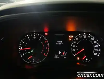 Renault XM3 2023 1.6 Автомат в Москве № 590297, миниатюра 9