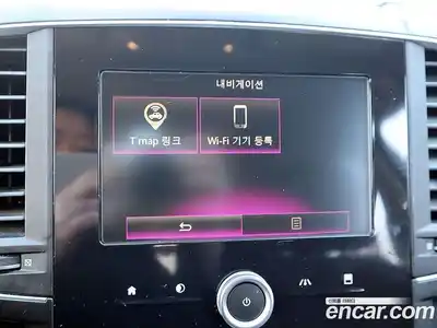 Renault QM6 2017 2.0 Автомат в Москве № 590447, миниатюра 12