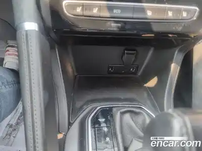 Renault QM6 2020 2.0 Автомат в Москве № 590584, миниатюра 9