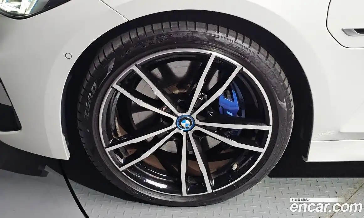 BMW 3-Series 2023 2.0 Автомат в Москве № 590635, фото 5