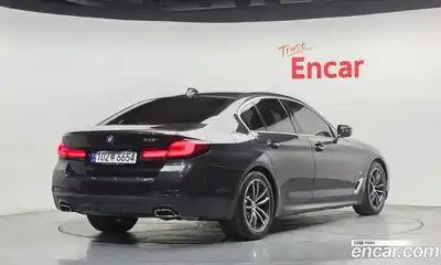 BMW 5-Series 2023 2.0 Автомат в Москве № 590760, миниатюра 2