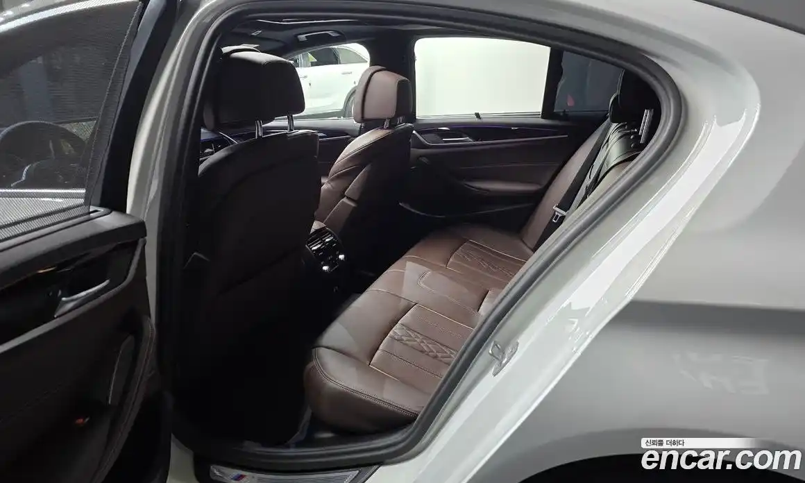 BMW 5-Series 2023 2.0 Автомат в Москве № 590897, фото 11