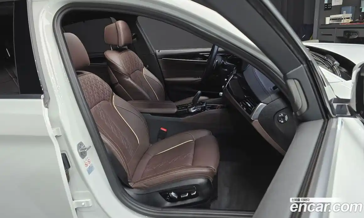 BMW 5-Series 2023 2.0 Автомат в Москве № 590897, фото 12