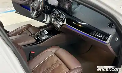 BMW 5-Series 2023 2.0 Автомат в Москве № 591010, миниатюра 7