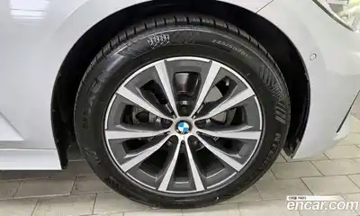 BMW 3-Series 2019 2.0 Автомат в Москве № 591304, миниатюра 5