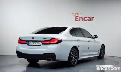 BMW 5-Series 2022 2.0 Автомат в Москве № 591466, миниатюра 2