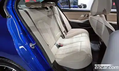 BMW 3-Series 2020 2.0 Автомат в Москве № 591486, миниатюра 12