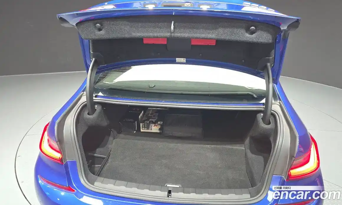 BMW 3-Series 2020 2.0 Автомат в Москве № 591486, фото 20