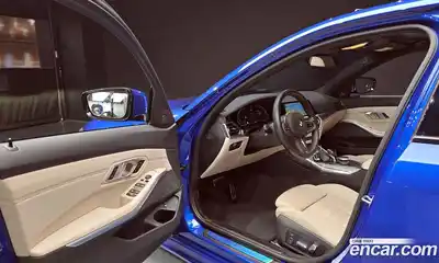 BMW 3-Series 2020 2.0 Автомат в Москве № 591486, миниатюра 10