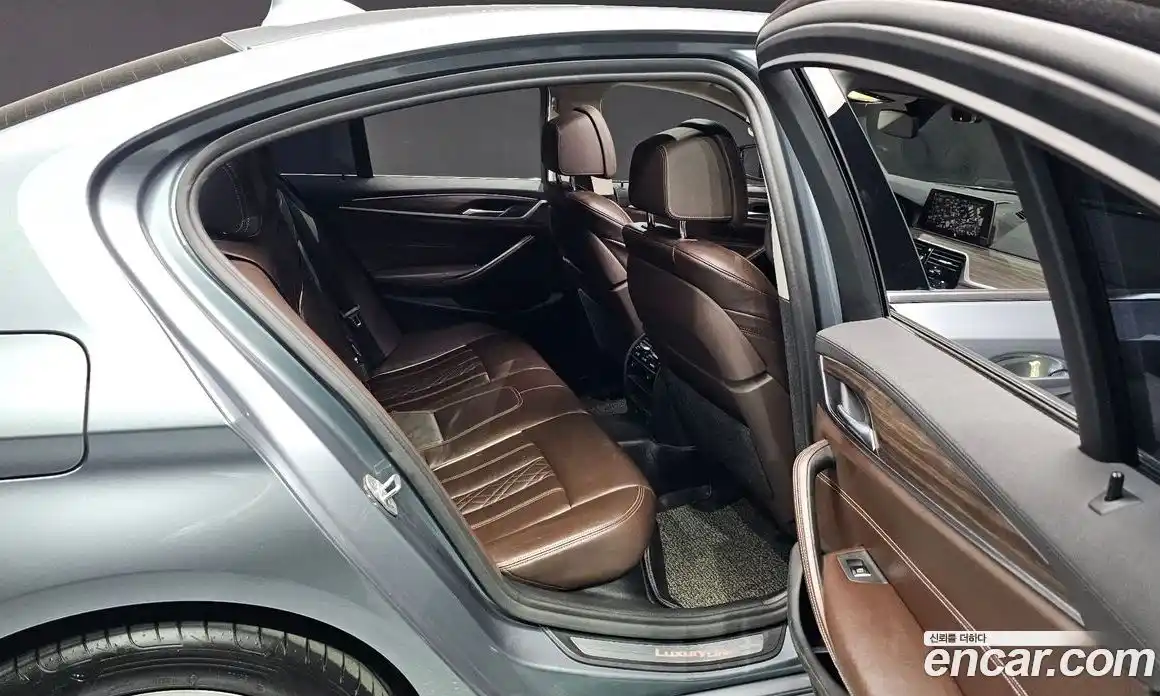 BMW 5-Series 2019 2.0 Автомат в Москве № 591603, фото 11