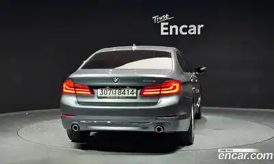 BMW 5-Series 2019 2.0 Автомат в Москве № 591603, миниатюра 4