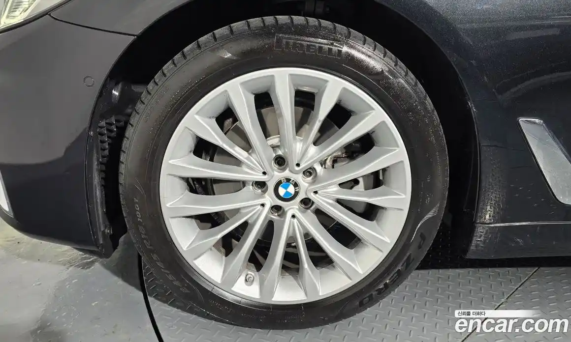 BMW 5-Series 2022 2.0 Автомат в Москве № 591682, фото 4