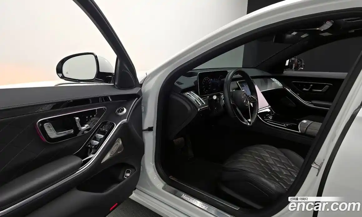 Mercedes-Benz S-Class 2024 3.0 Автомат в Москве № 591823, фото 11