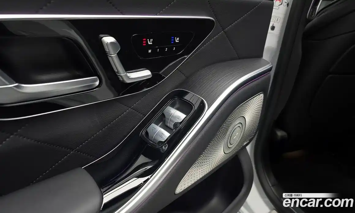 Mercedes-Benz S-Class 2024 3.0 Автомат в Москве № 591823, фото 19