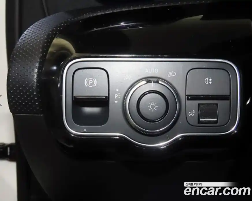 Mercedes-Benz A-Class 2023 2.0 Автомат в Москве № 591890, фото 19